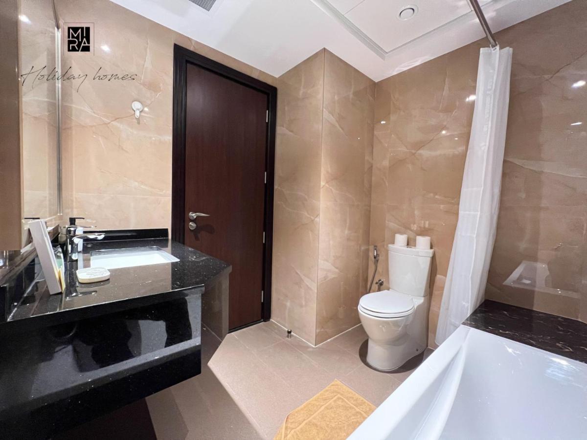 Mira Holiday Homes - Newly Furnished Studio In Downtown Dubái Exterior foto
